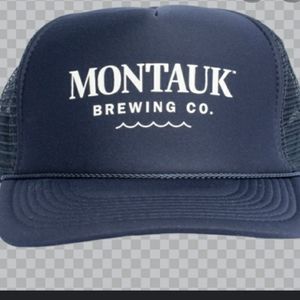🔥NEW LIMITED EDITION NAVY BLUE MONTAUK BREWING CO. TRUCKER HAT